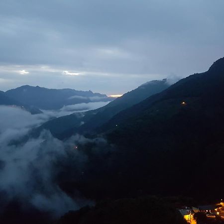拉拉山周家渡假旅館 Hualing Exteriér fotografie