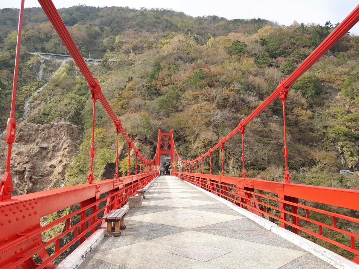 拉拉山周家渡假旅館 Hualing Exteriér fotografie